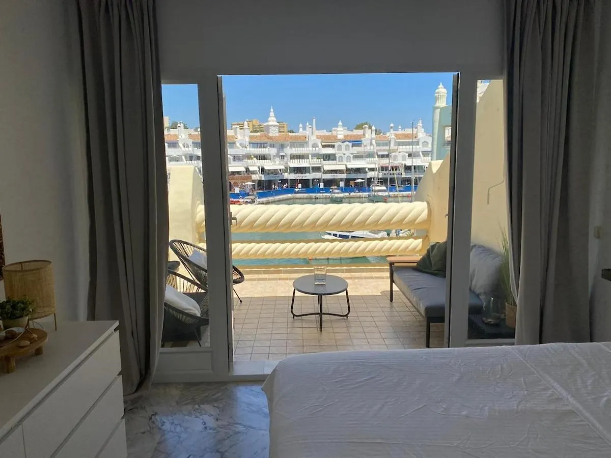 Appartement Puerto Marina Island à Benalmádena